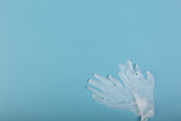 Hi-Touch Disposable Gloves