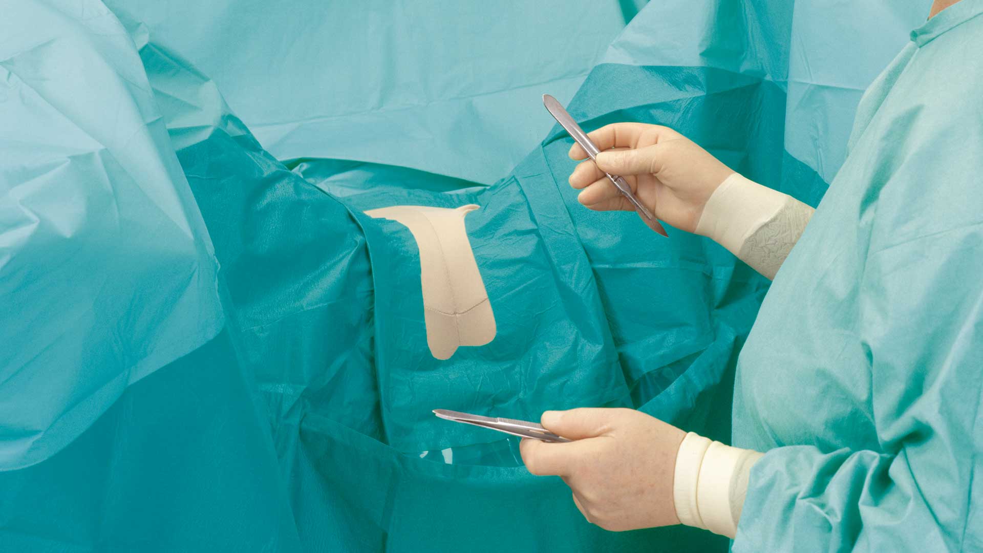 Hi-Touch Gynecologic Drapes